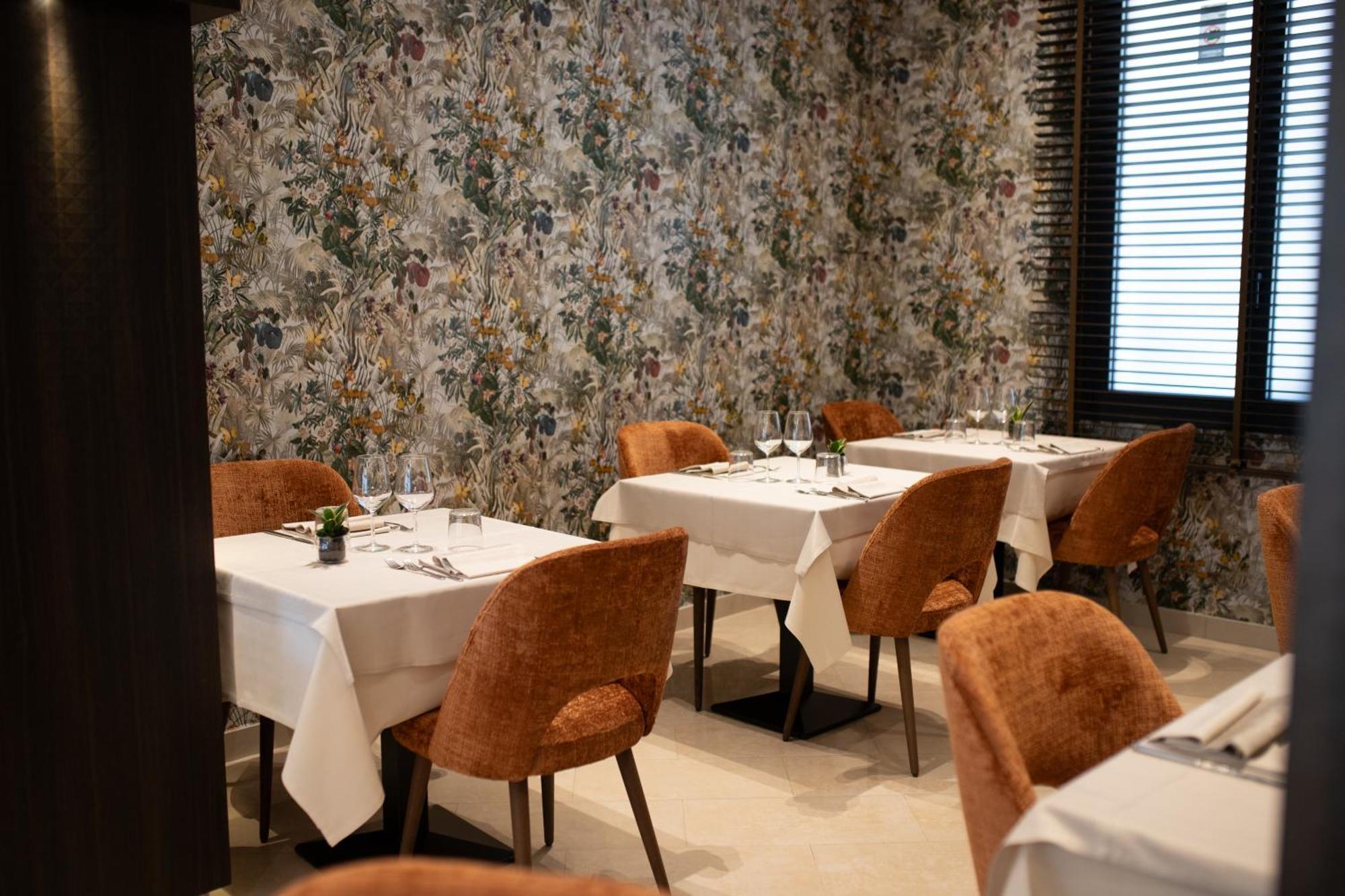 Albergo Ristorante Pozzi Белариа-Игеа Марина Екстериор снимка